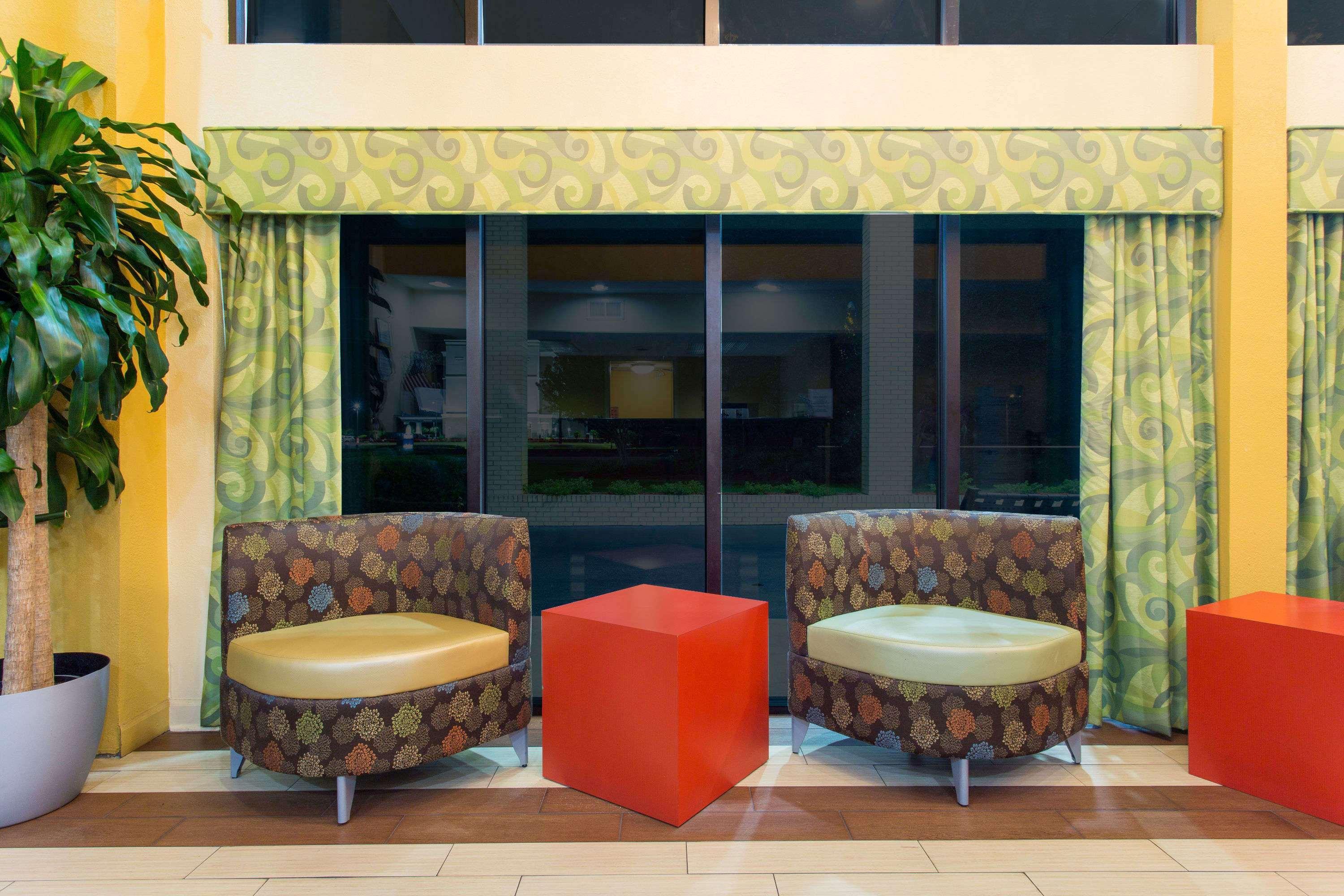 Days Inn By Wyndham Florence/I-95 North Экстерьер фото